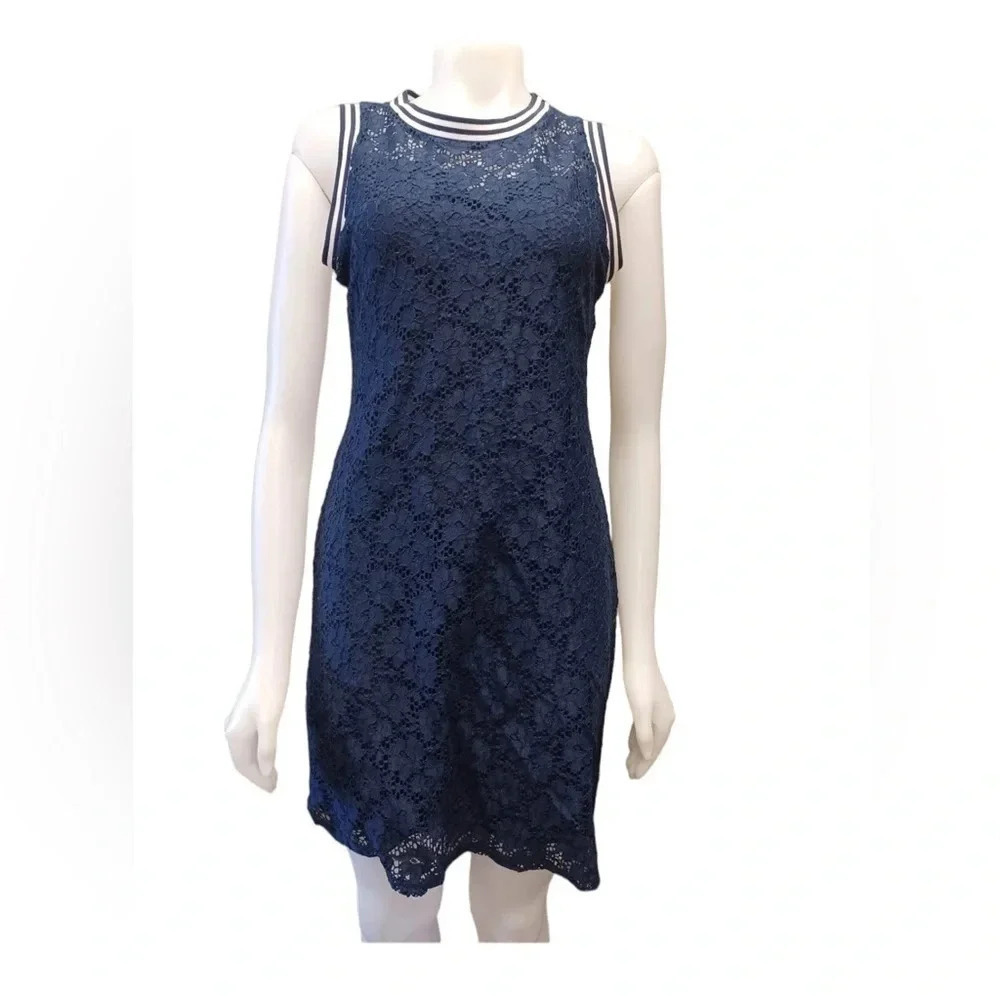 Como  Black Sleeveless Navy Blue Lined Lace Dress Size Medium